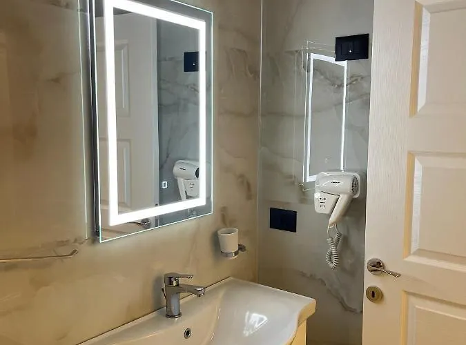 Daily Rent *