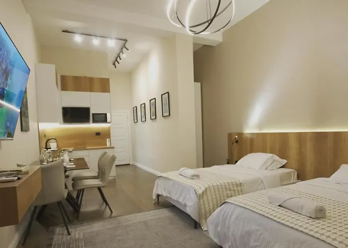 公寓 Daily Rent 地拉那